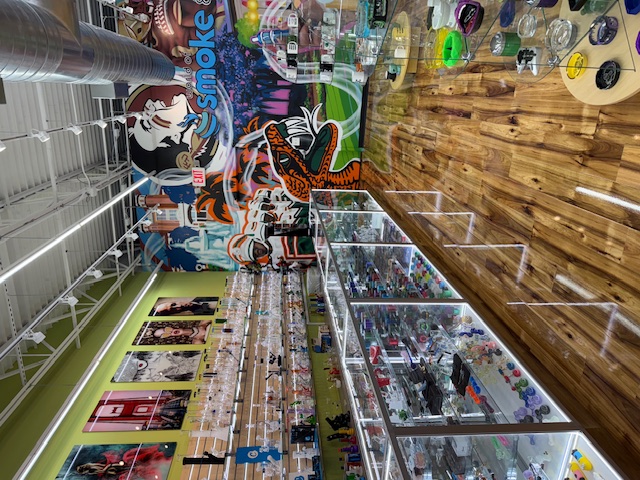 Images World of Smoke & Vape - Tallahassee