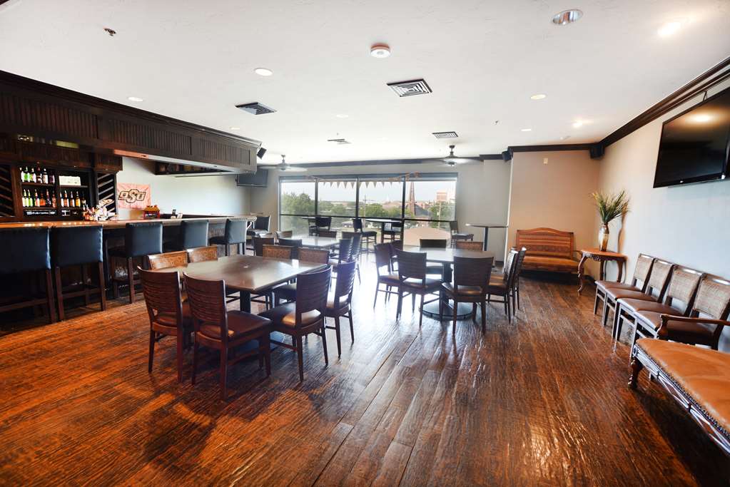 The Loft Lounge Best Western Plus Cimarron Hotel & Suites Stillwater (405)372-2878