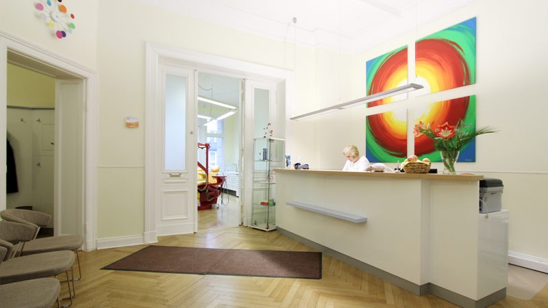 Orthodont Kieferorthopädie Charlottenburg, Meinekestraße 3 in Berlin