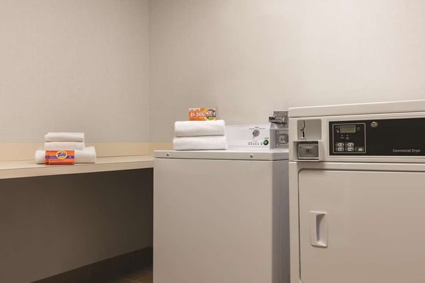 Images Hampton Inn Harrisburg West