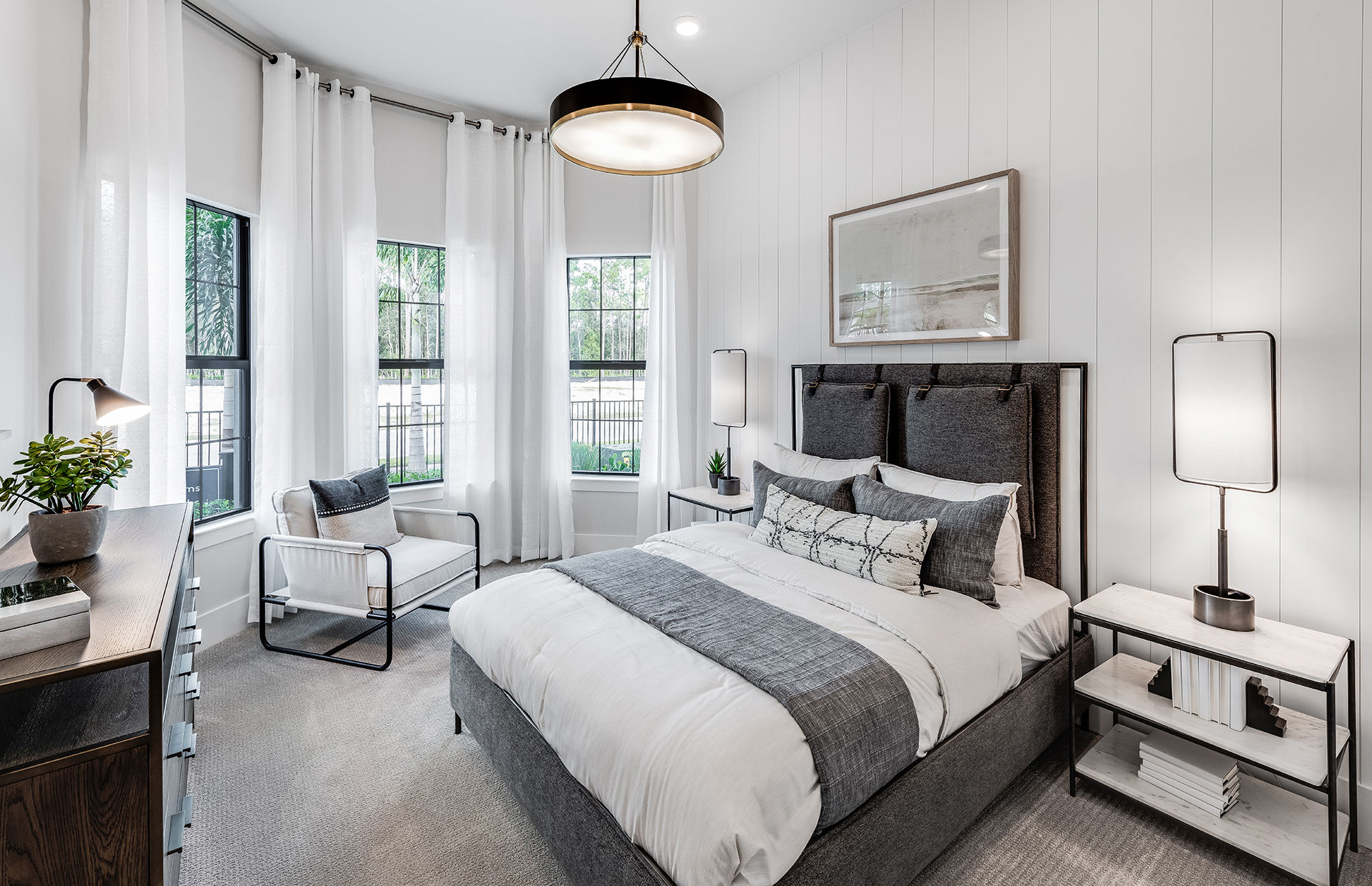 Large Secondary Bedrooms 