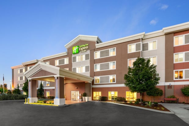 Images Holiday Inn Express & Suites Sumner - Puyallup Area by IHG