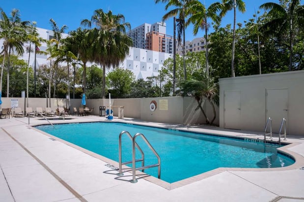 Images Hampton Inn Miami Dadeland