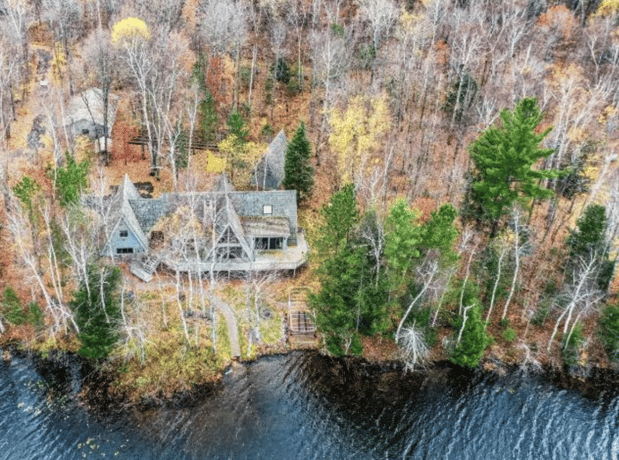 Images Thomas J Lee- Minocqua Realtor