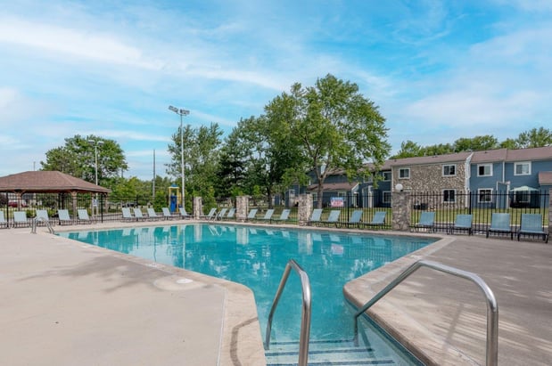 Images Lakeshore Reserve Off 86th Apartments and Townhomes