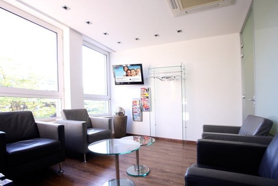 Zahnärzte Dr. Schrott & Kollegen, Euckenweg 31 in Nürnberg