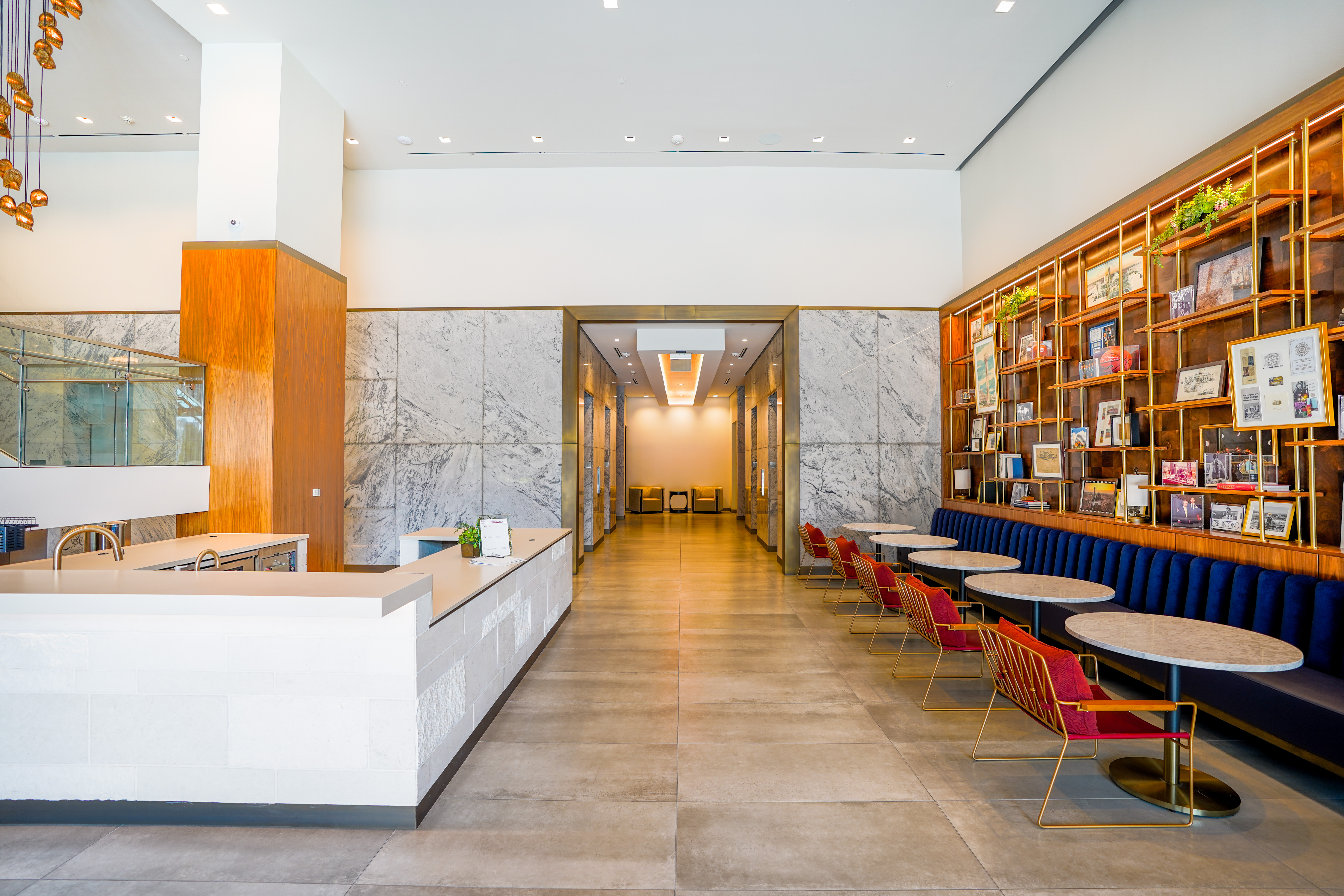 First United Bank - Dallas Uptown - Lobby Interior