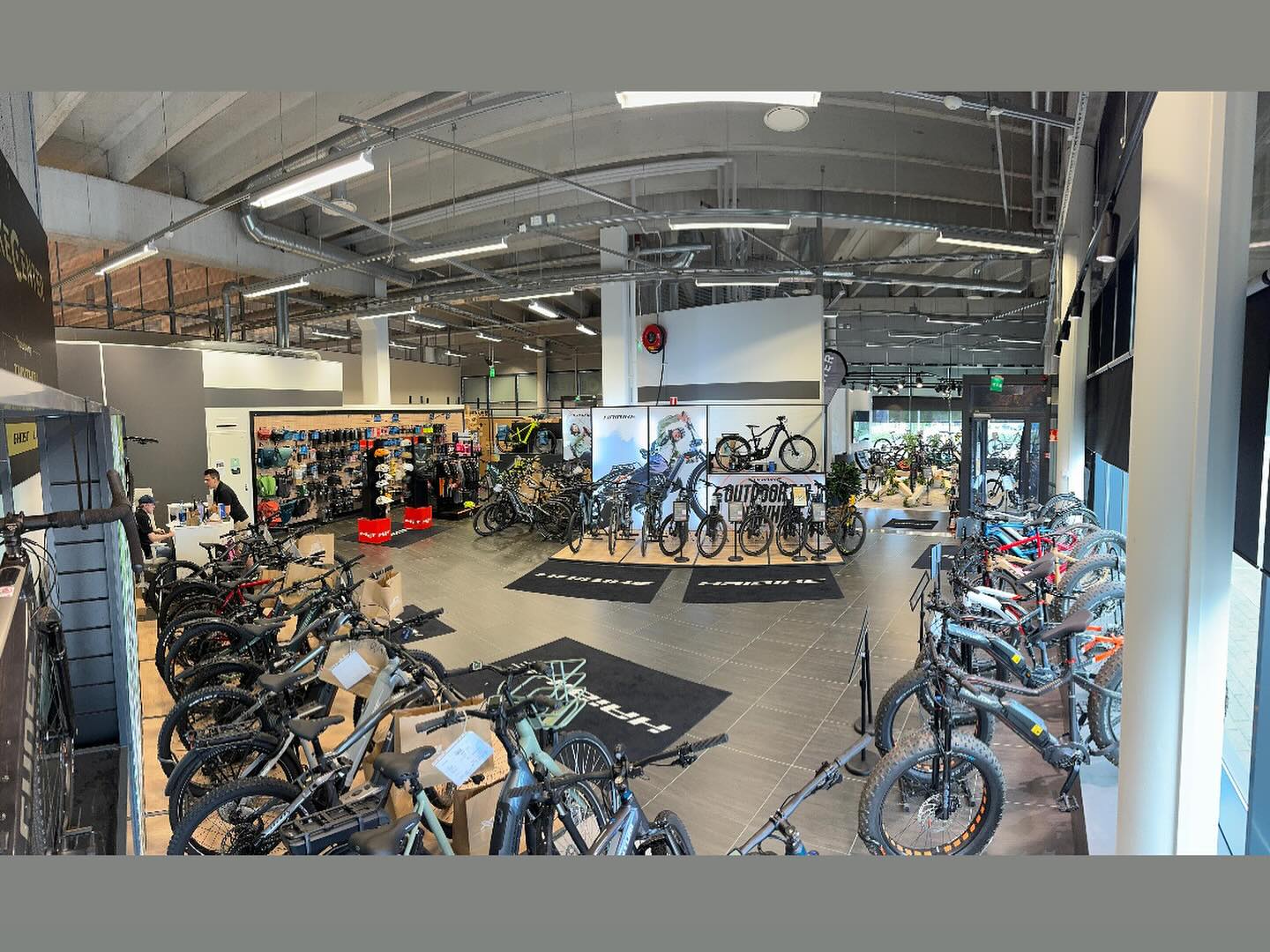 Images Ebike Center Vantaa - Sähköpyöräkauppa