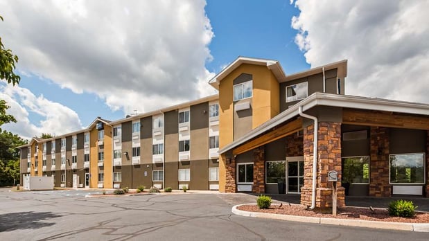 Images Best Western DeWitt