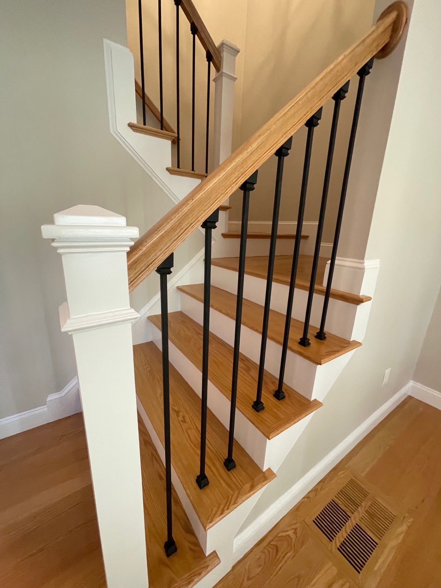 13 Gables Inc Image