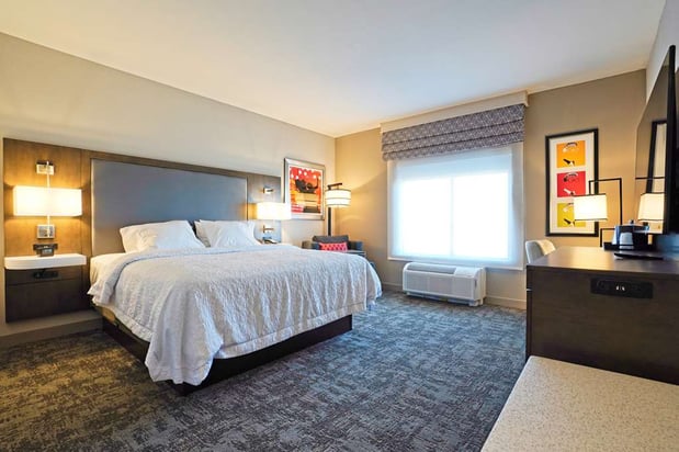 Images Hampton Inn & Suites Lubbock University