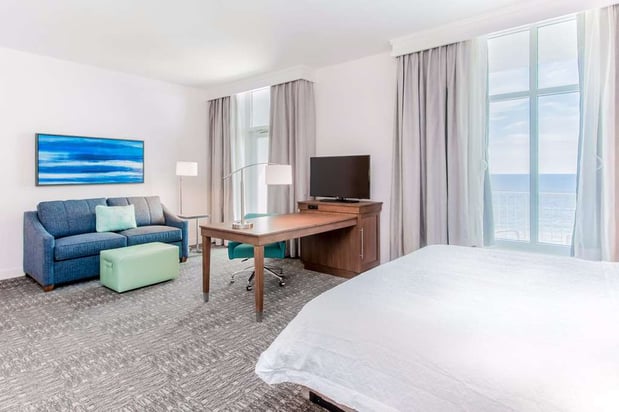 Images Hampton Inn & Suites Panama City Beach-Beachfront