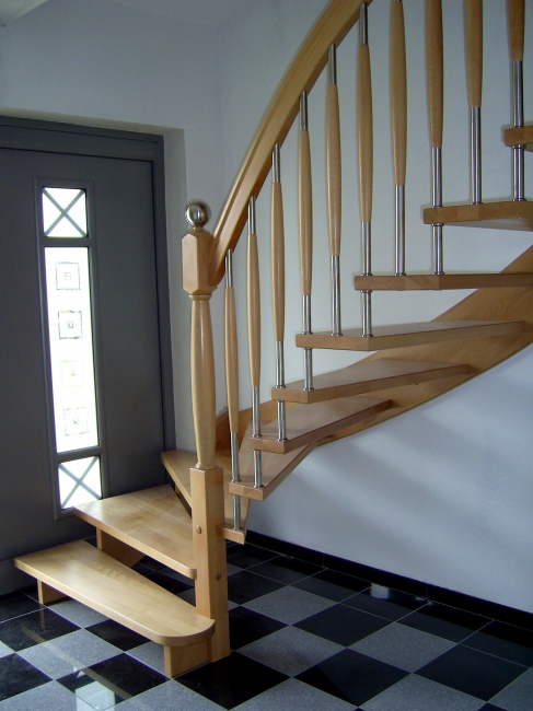 Treppenbau by Janik Objektsanierung GmbH, Bertha-Benz-Str. 5 in Lemwerder