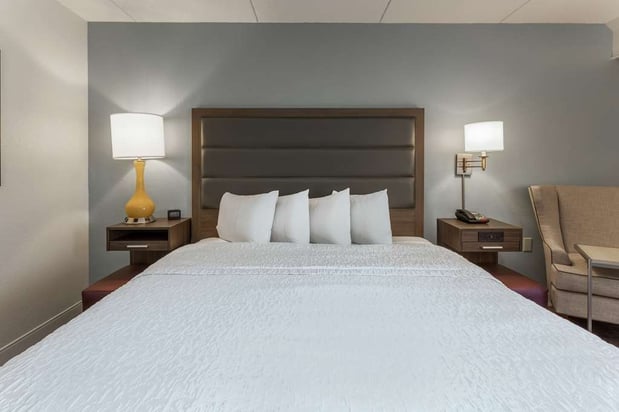 Images Hampton Inn Groton