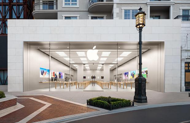 Images Apple The Americana at Brand