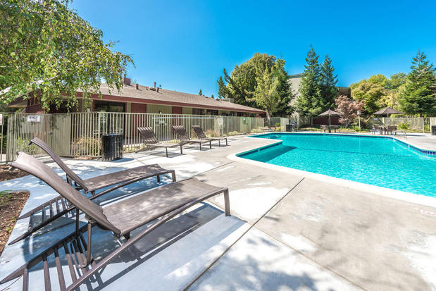 Images Fountain Park Apartments