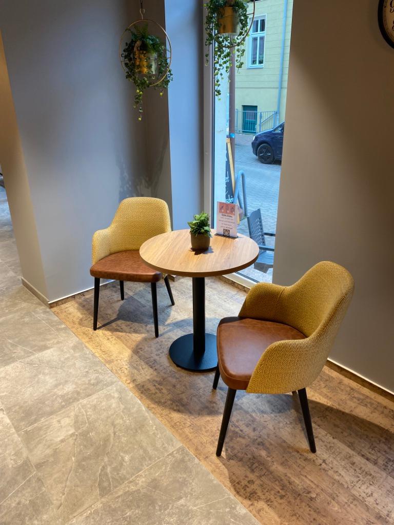 Bäckerei & Konditorei Jahn Inh. Ines Jahn, Marktstraße 13 in Zehdenick