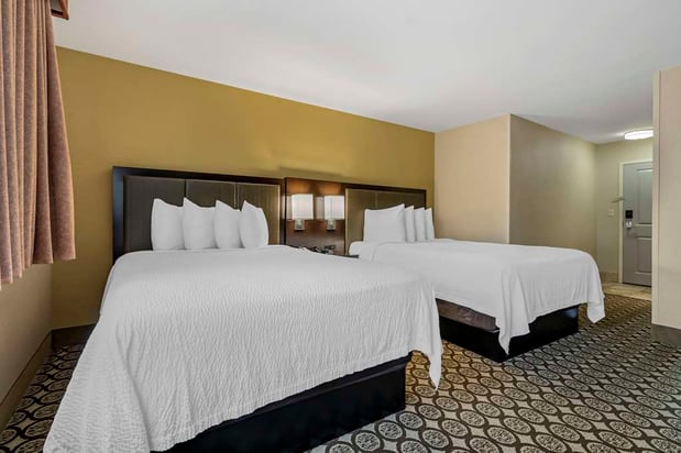 Images Best Western Plus InnTowner Madison