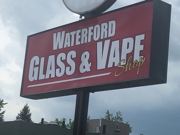 Images Waterford Glass & Vape