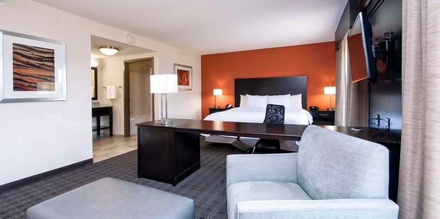 Images Hampton Inn & Suites Seneca-Clemson Area
