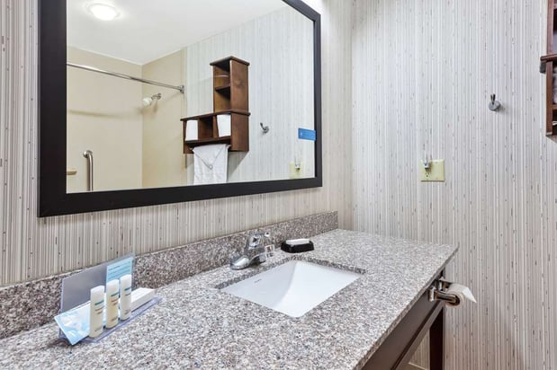 Images Hampton Inn Monroe