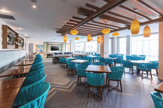Images Holiday Inn Express & Suites Orlando at Seaworld by IHG