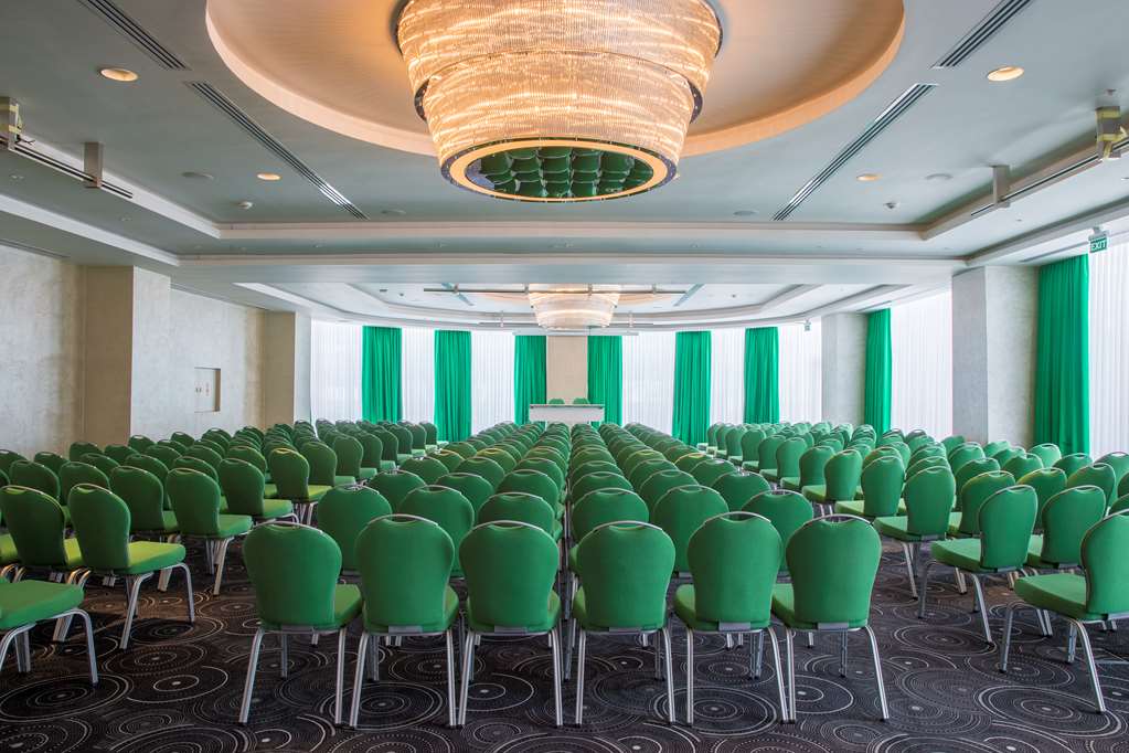 Images Park Inn by Radisson Istanbul Ataturk Airport