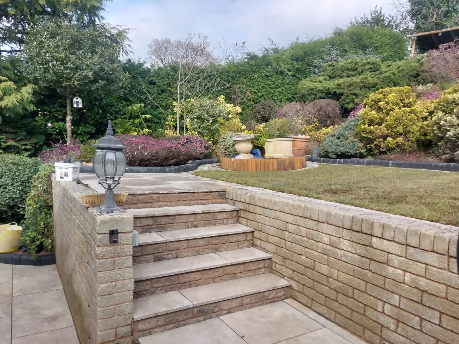 Images Groundforce Midlands Ltd