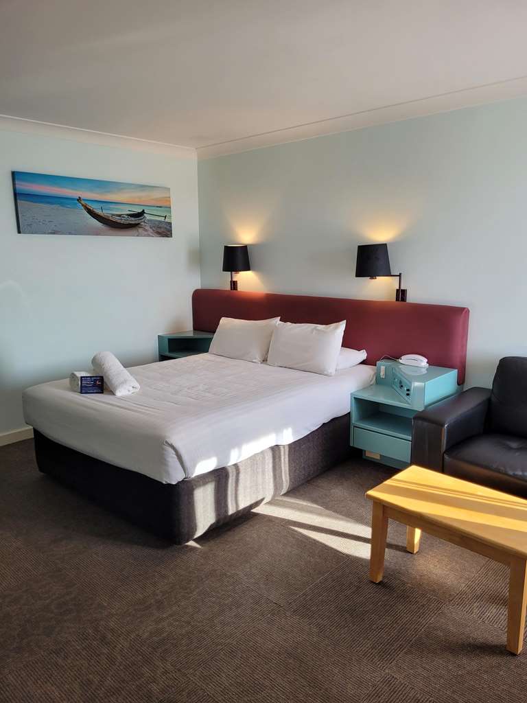 Guestroom SureStay By Best Western The Clarence On Melville Albany (08) 9841 4144