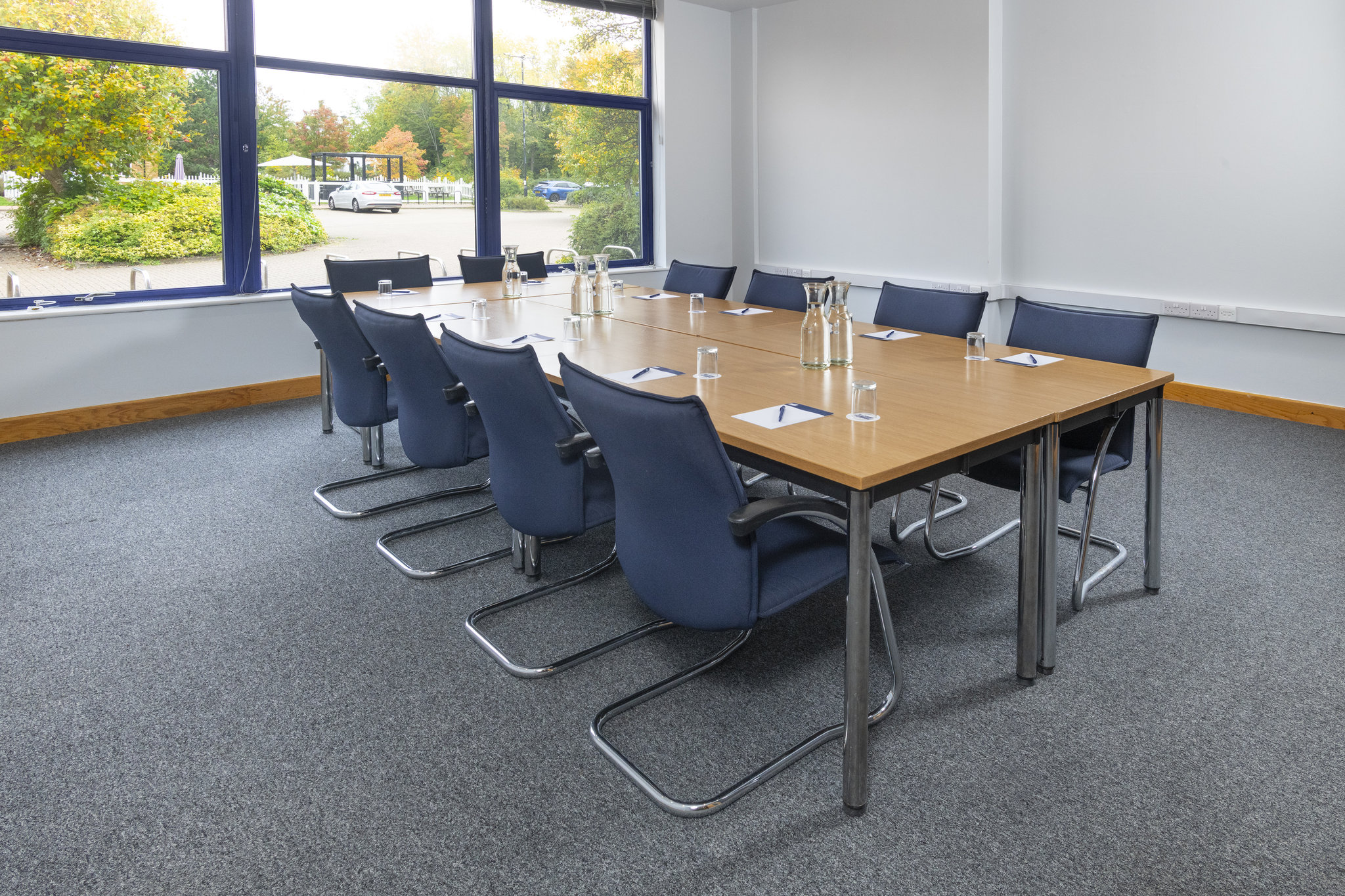 Images Holiday Inn Express Milton Keynes by IHG