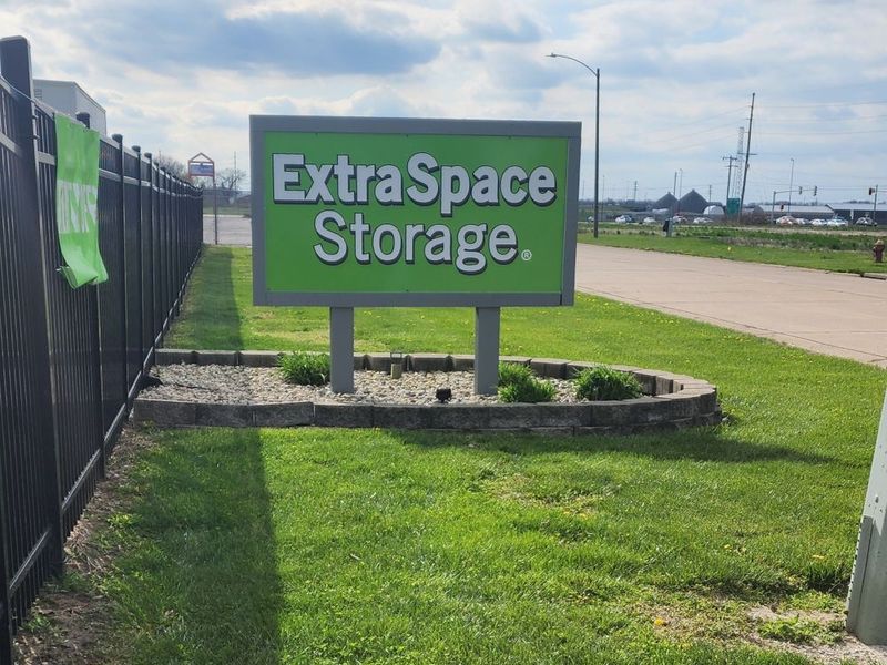 Alternate Beauty Image - Storage Express at 7708 Plummer Business Dr, Troy, IL 62294