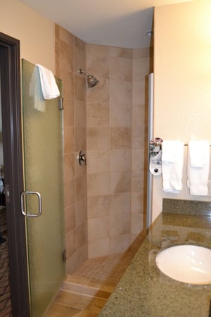 Images Holiday Inn Eau Claire South I-94 by IHG