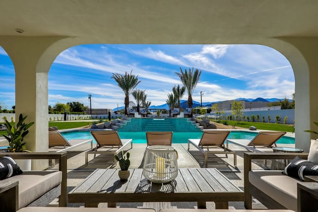 Images TRAVLR Vacation Homes