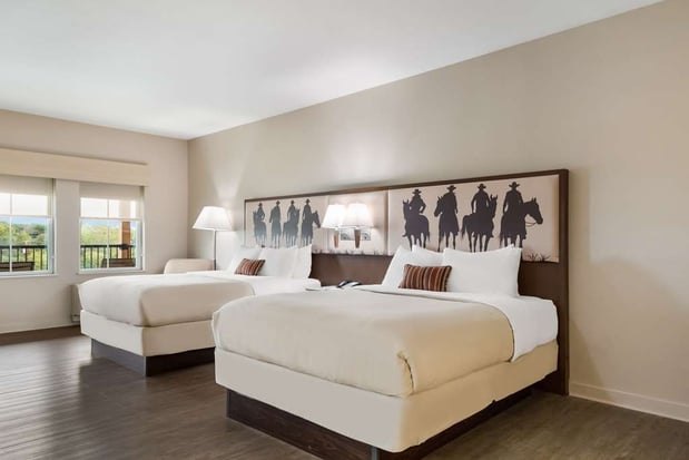 Images Best Western Bandera Suites & Saloon