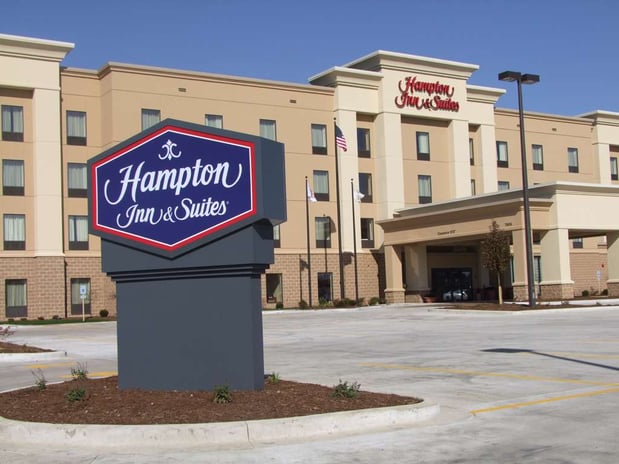 Images Hampton Inn & Suites Peoria at Grand Prairie, IL