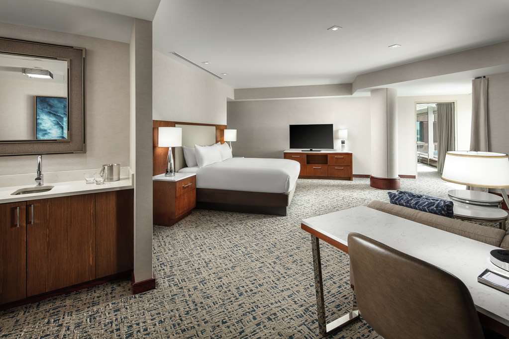 Guest room