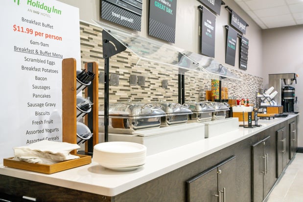 Images Holiday Inn Murfreesboro by IHG