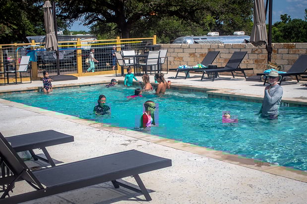 Images Open Air Spicewood