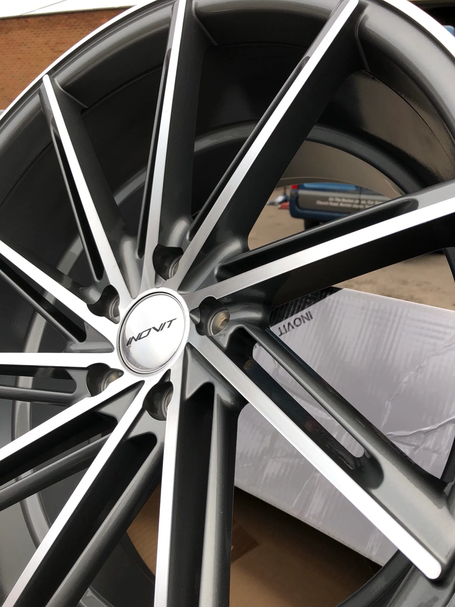 Images Treadmark Wheels & Tyres
