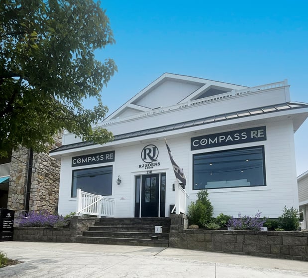 Images RJ Soens Group - Compass RE