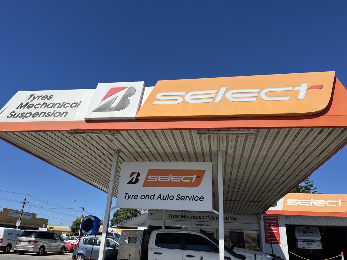 Images Bridgestone Select Tyre & Auto Croydon Park