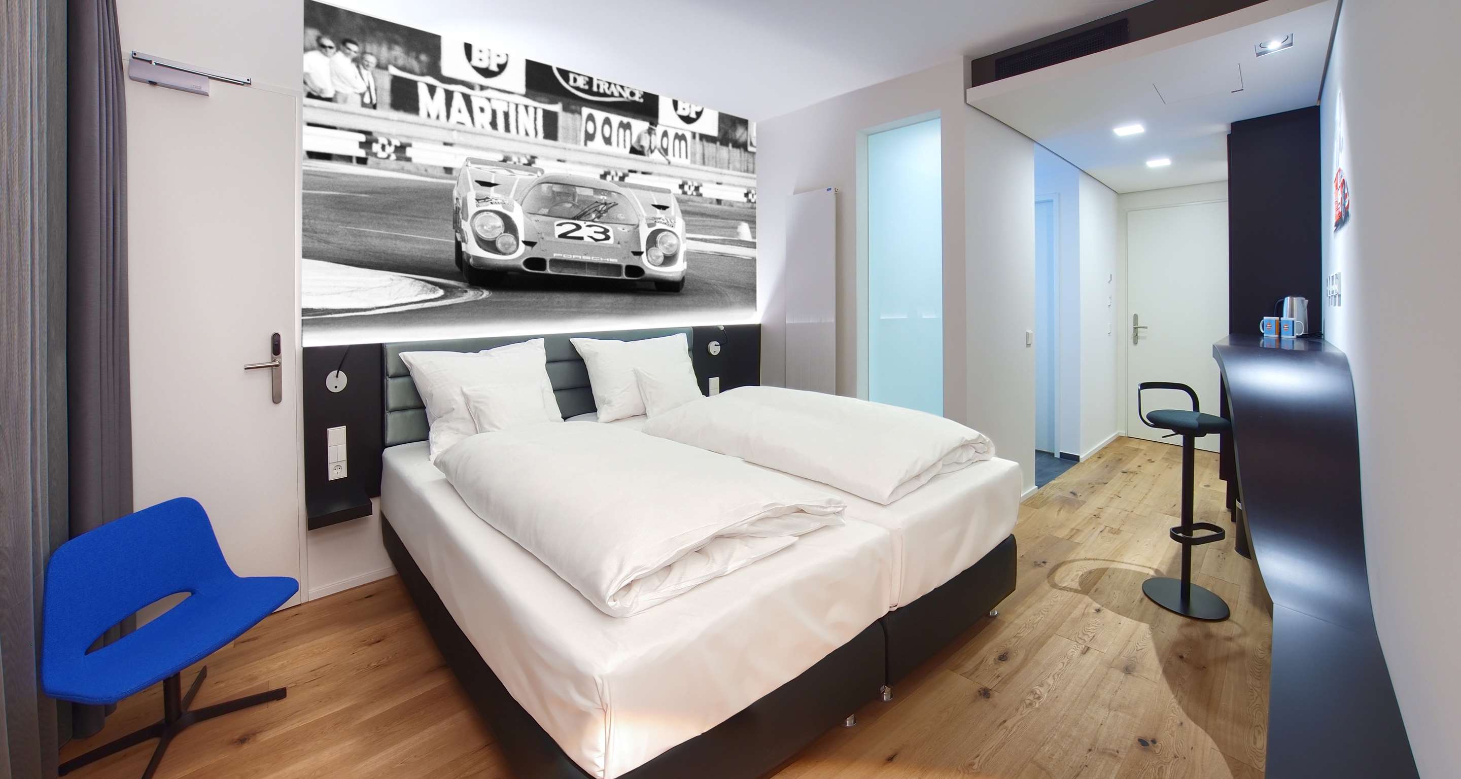 Kundenbild groß 33 V8 Hotel Motorworld Region Stuttgart, BW Premier Collection
