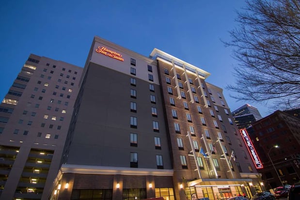 Images Hampton Inn & Suites Tulsa Downtown