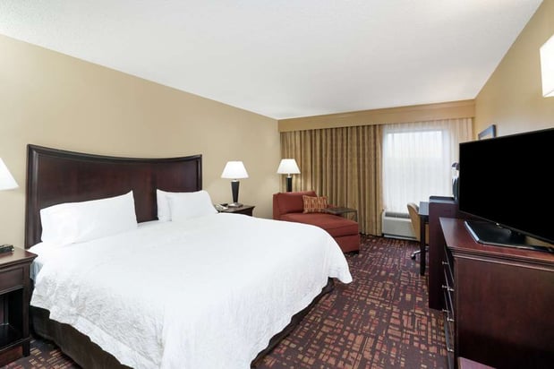 Images Hampton Inn Corydon