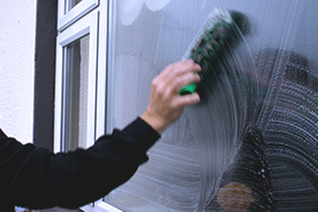 Images Crystal-Clear Window Cleaning