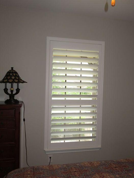 Our recent work in Sugar Land, TX, involves the installation of Wood Shutters. They are made to complement any window style and easily adapt to the interiors of your home. #BudgetBlindsKatySugarLand #WoodShutters #SugarLandTX #FreeConsultation #WindowWednesday