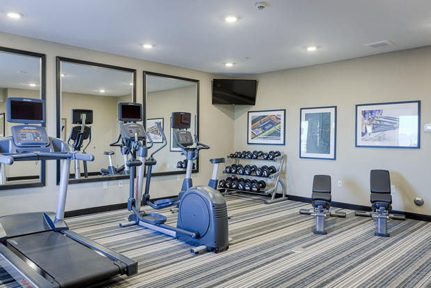 Images Candlewood Suites Lakeville I-35 by IHG