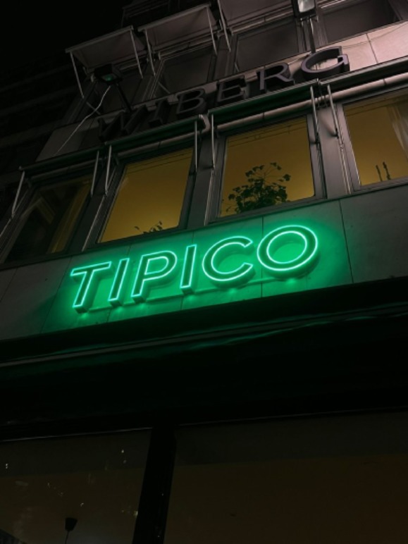 Images Tipico - Italiensk Restaurang