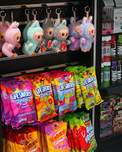 Images Blow'n Smoke Shop