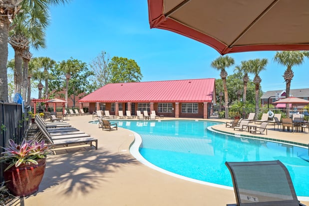Images Campus Crossings on Alafaya